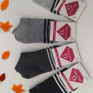 جوراب نیم ساق طرح دار